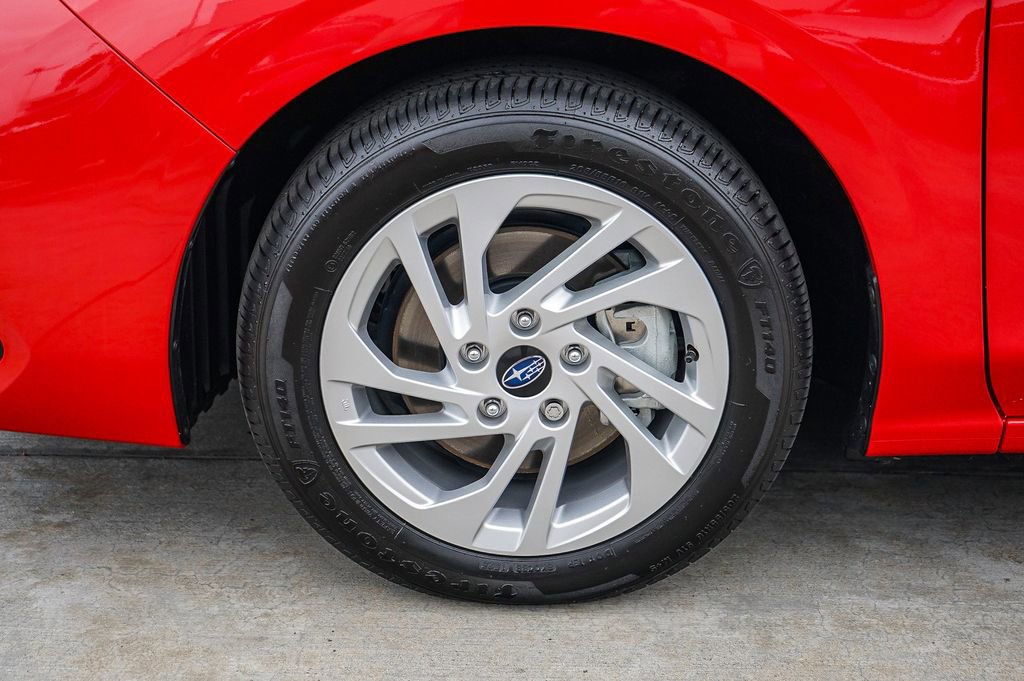 Certified 2025 Subaru Impreza 2.0i image 11