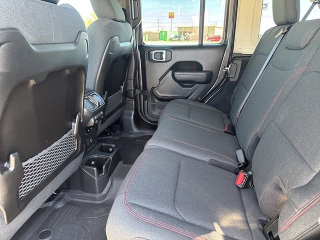 Used 2024 Jeep Wrangler Unlimited Rubicon AWD/4WD image 20