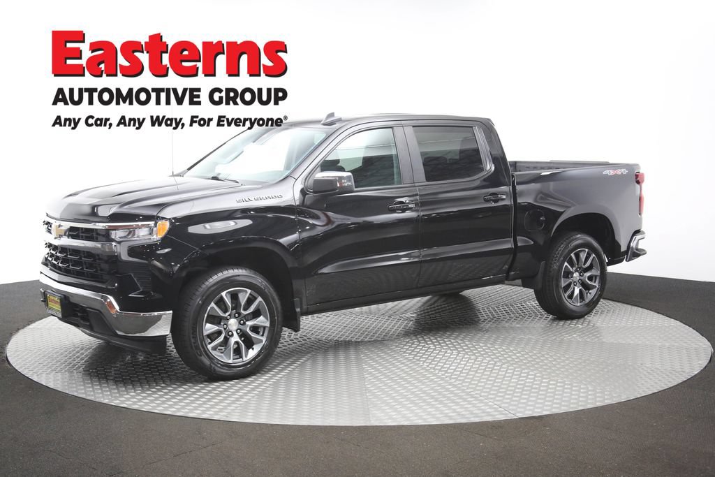 Used 2024 Chevrolet Silverado 1500 LT AWD/4WD image 58