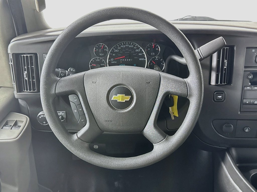 Used 2021 Chevrolet Express 2500 LS w/ Driver Convenience Package RWD image 13