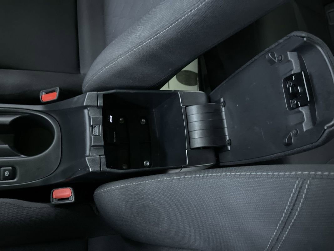 Used 2024 Toyota Corolla LE image 24