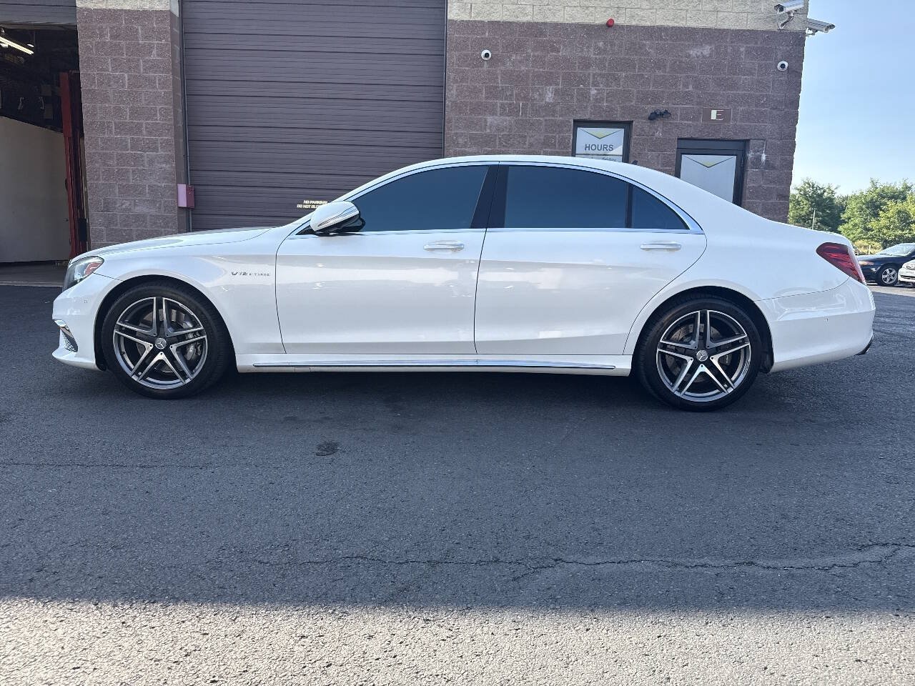 Used 2015 Mercedes-Benz S 65 AMG Sedan image 21