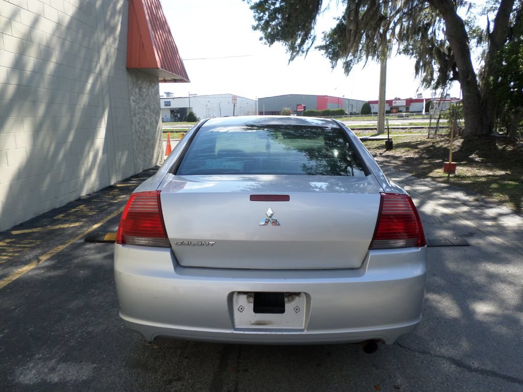 Used 2007 Mitsubishi Galant ES FWD image 5