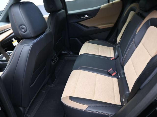 New 2026 Chevrolet Equinox ACTIV w/ Convenience Package III FWD image 9