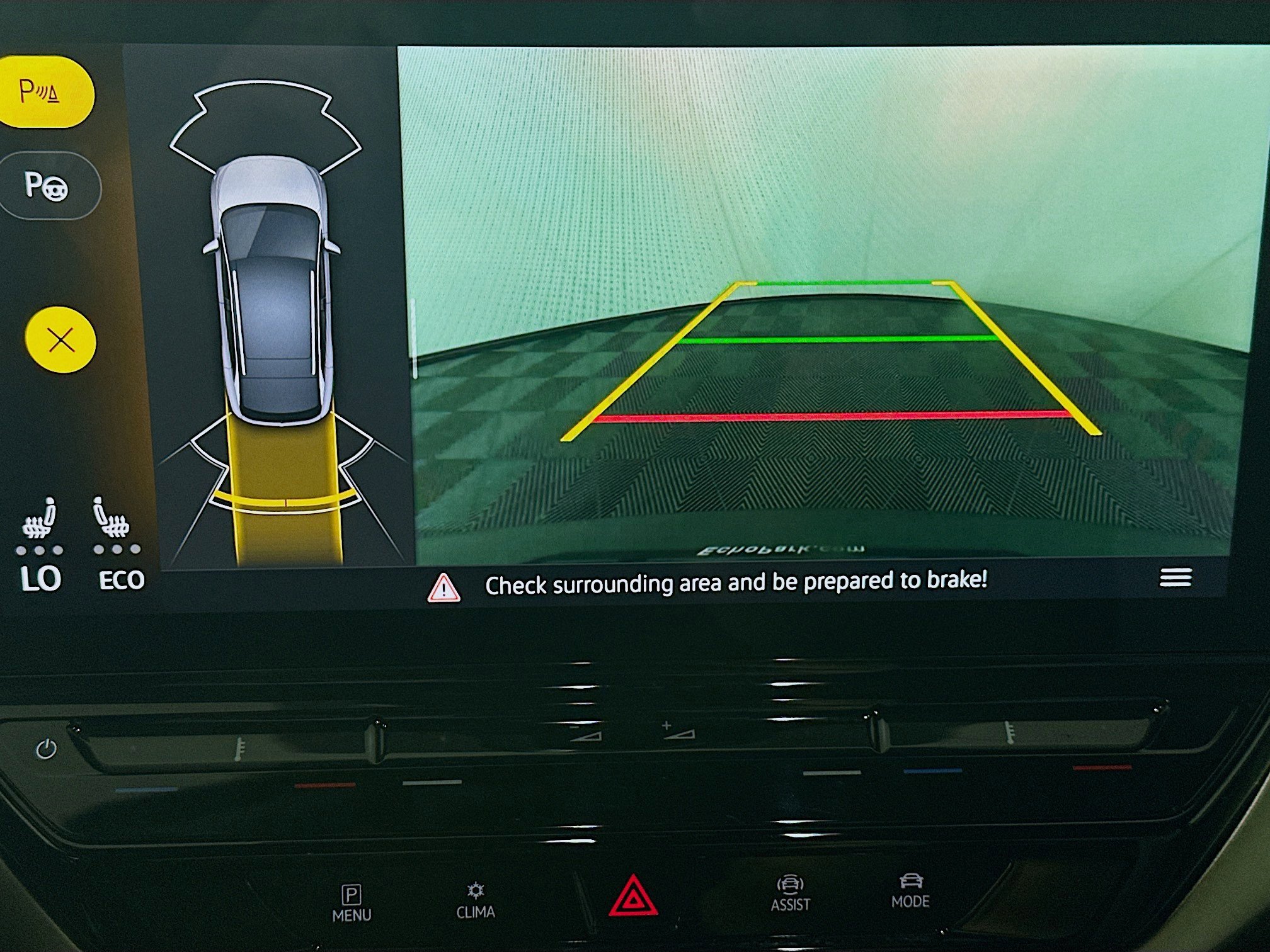 Used 2023 Volkswagen ID.4 Pro image 22