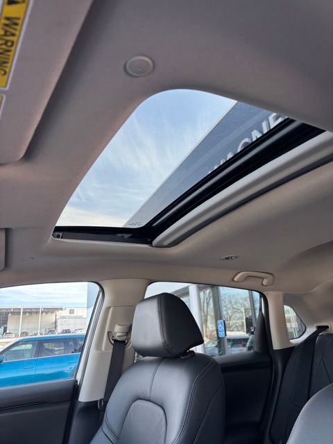 Used 2023 Honda HR-V EX-L image 13