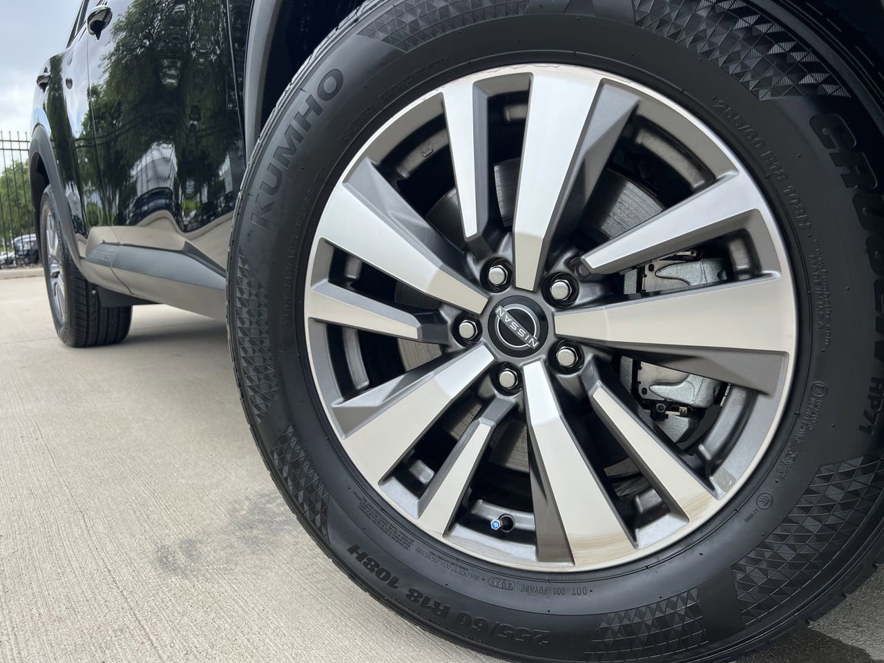 Certified 2025 Nissan Pathfinder SL AWD/4WD image 7