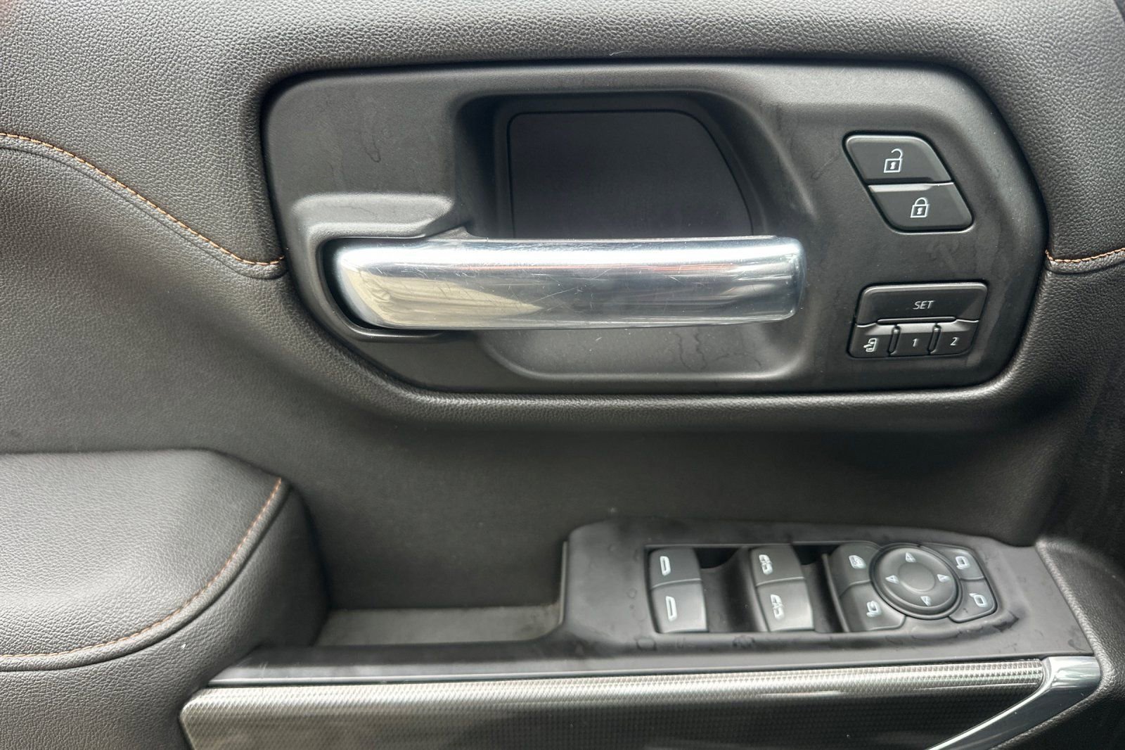 Used 2019 GMC Sierra 1500 AT4 w/ AT4 Premium Package image 11