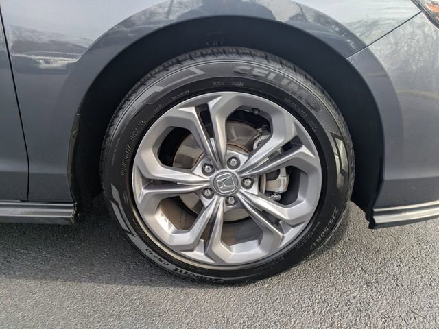 Used 2024 Honda Accord EX image 11