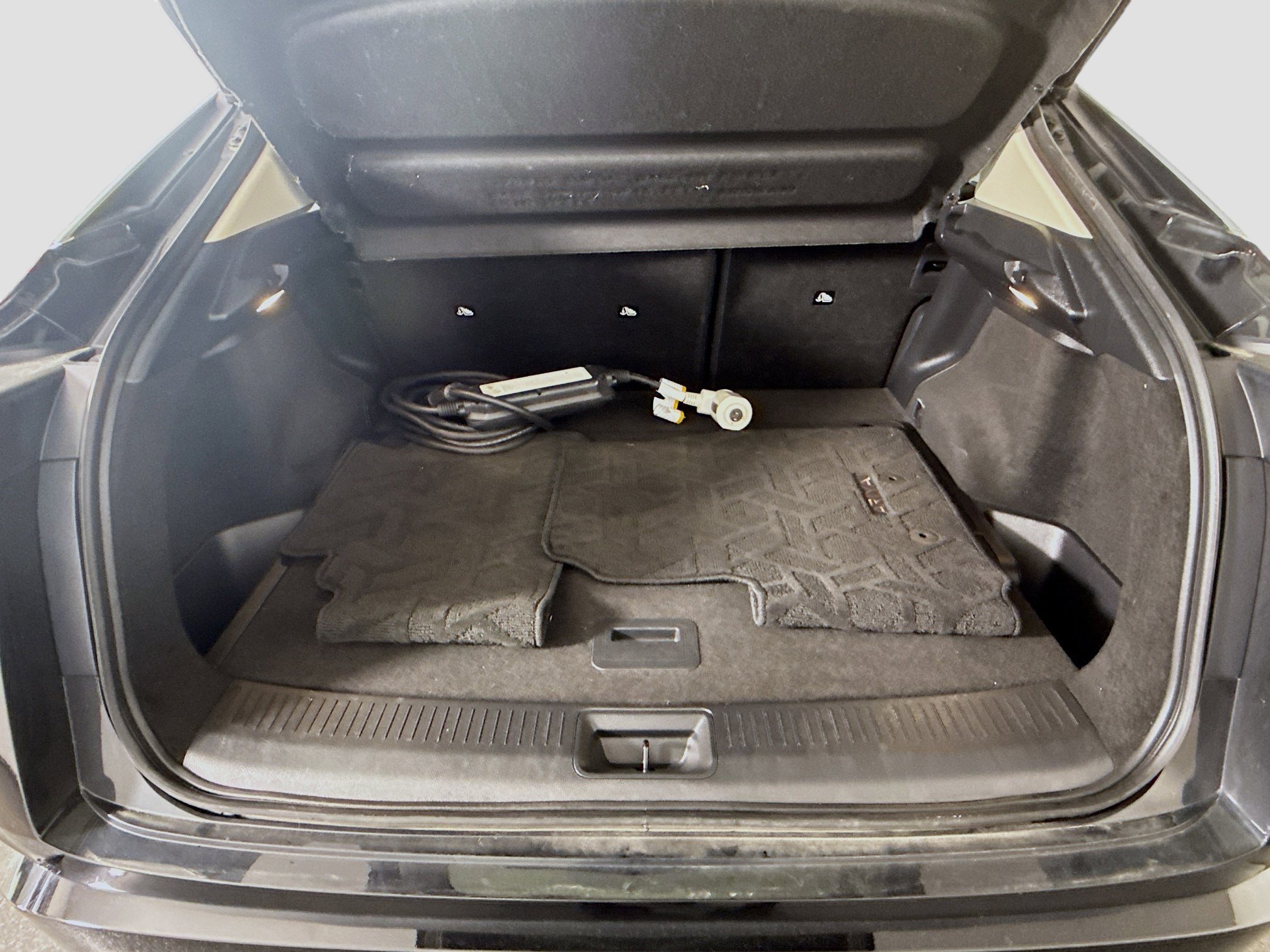 Used 2023 Nissan Ariya FWD image 35