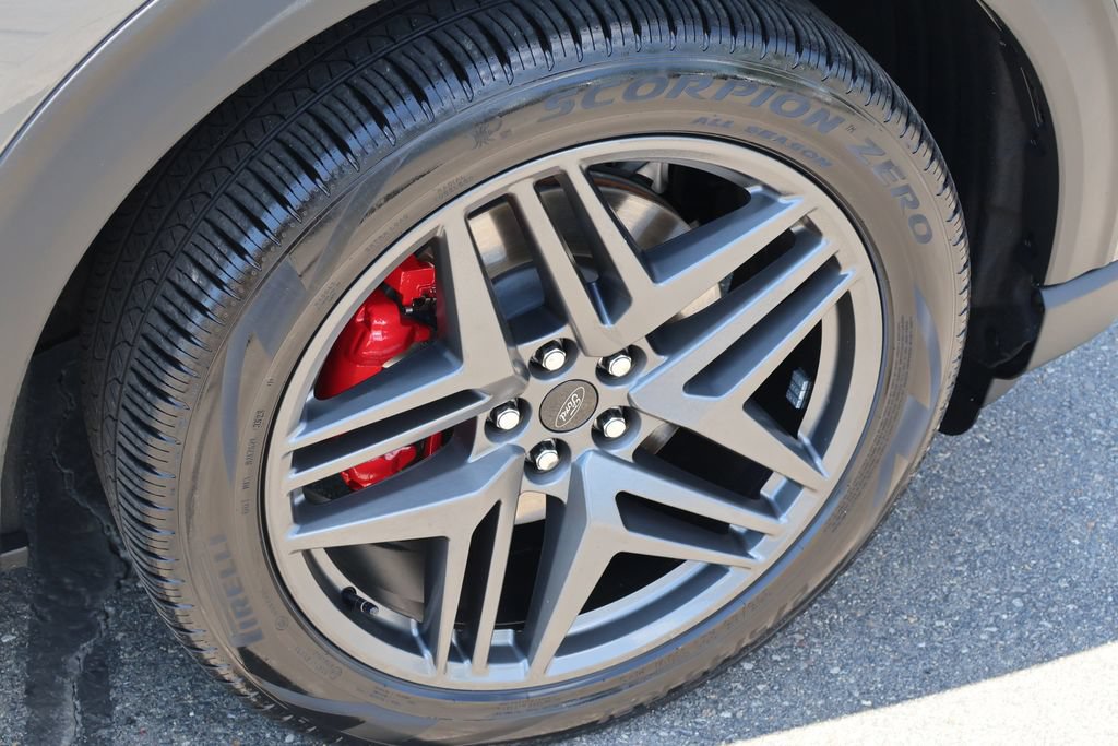 Used 2026 Ford Explorer ST-Line w/ ST-Line Street Pack AWD/4WD image 30