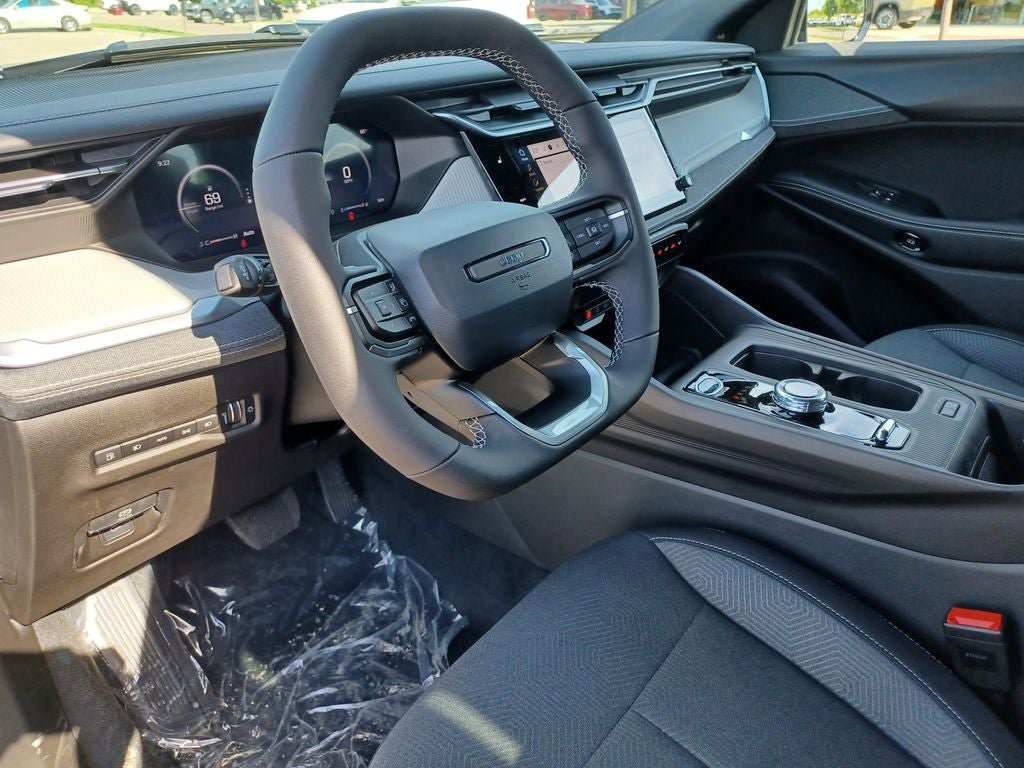New 2026 Jeep Cherokee Laredo AWD/4WD image 13
