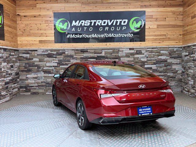 Certified 2023 Hyundai Elantra Limited w/ Preferred Accessory Package FWD image 7