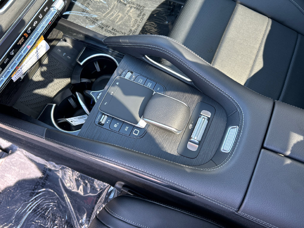 New 2026 Mercedes-Benz GLS 450 4MATIC image 23