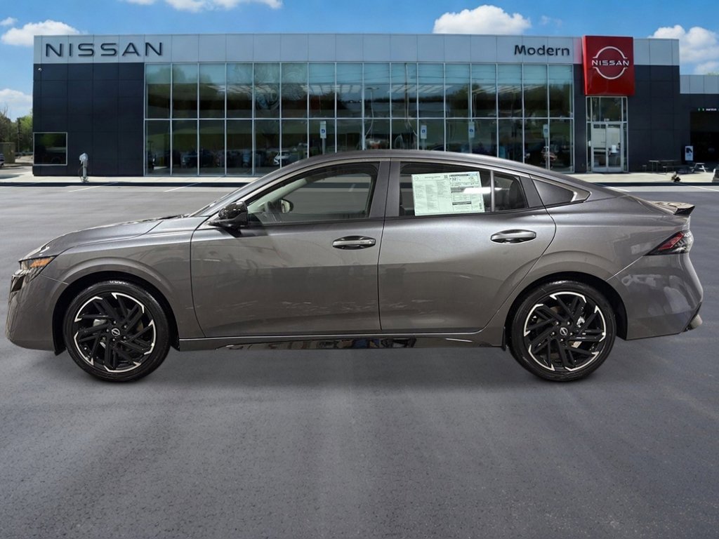 New 2026 Nissan Sentra SR FWD image 2