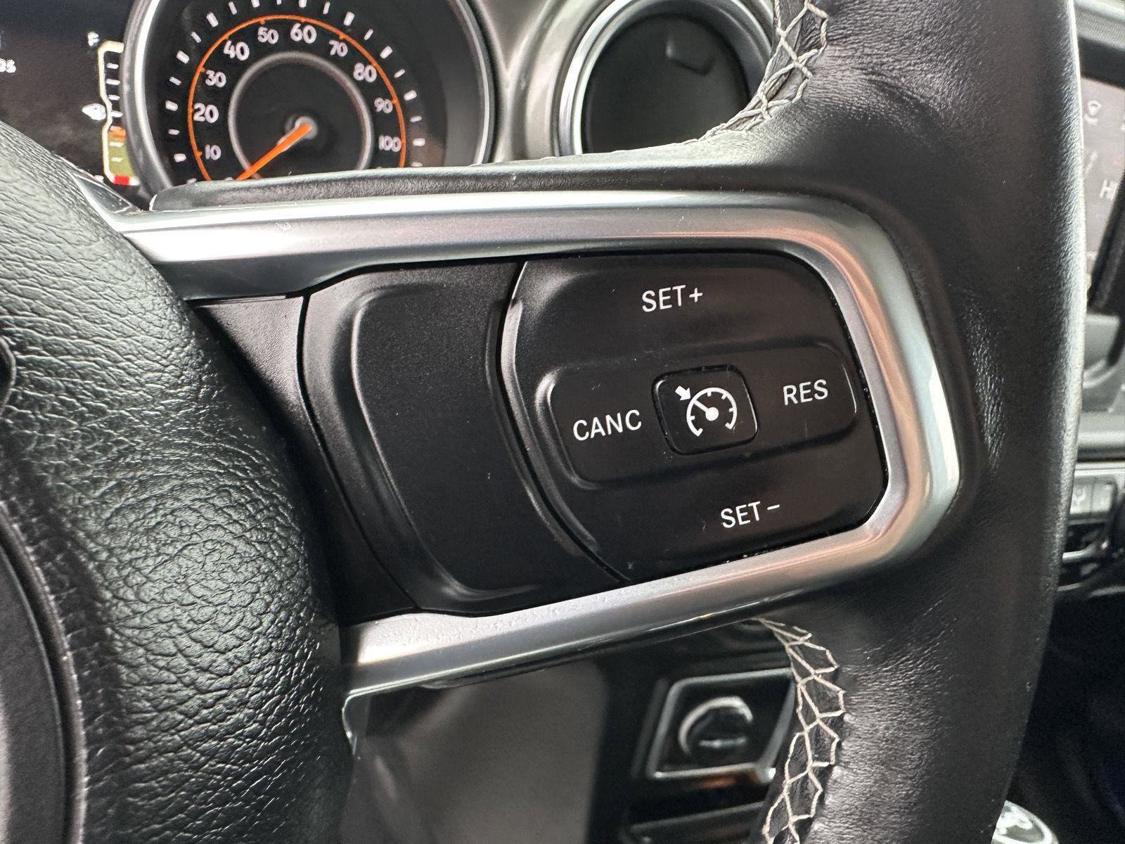 Used 2018 Jeep Wrangler Unlimited Sahara w/ Cold Weather Group image 34