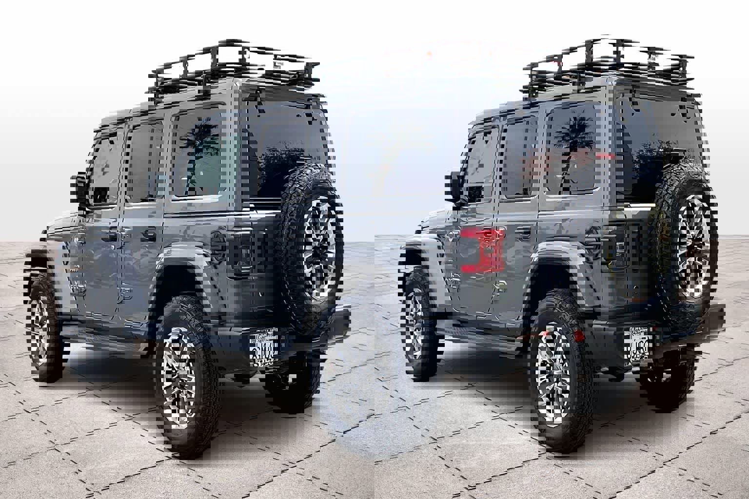 Used 2019 Jeep Wrangler Unlimited Sahara image 15