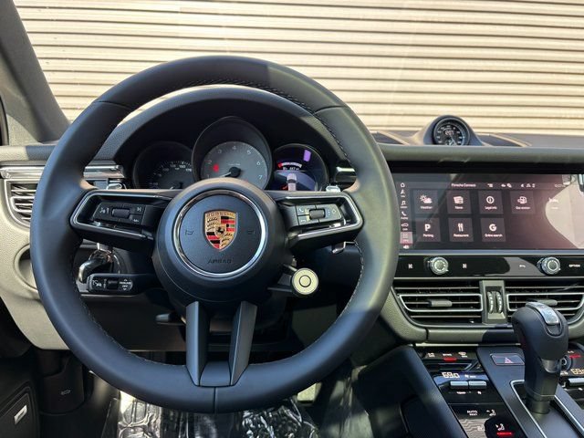 Certified 2026 Porsche Macan S AWD/4WD image 14