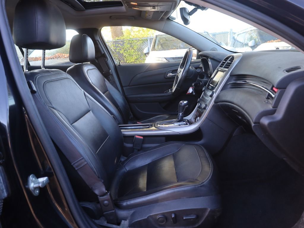 Used 2013 Chevrolet Malibu LTZ image 12