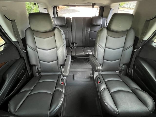 Used 2016 Cadillac Escalade Premium AWD/4WD image 23