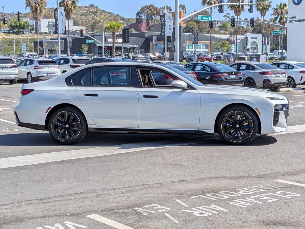 Used 2023 BMW 740i w/ Parking Assistance Package image 3