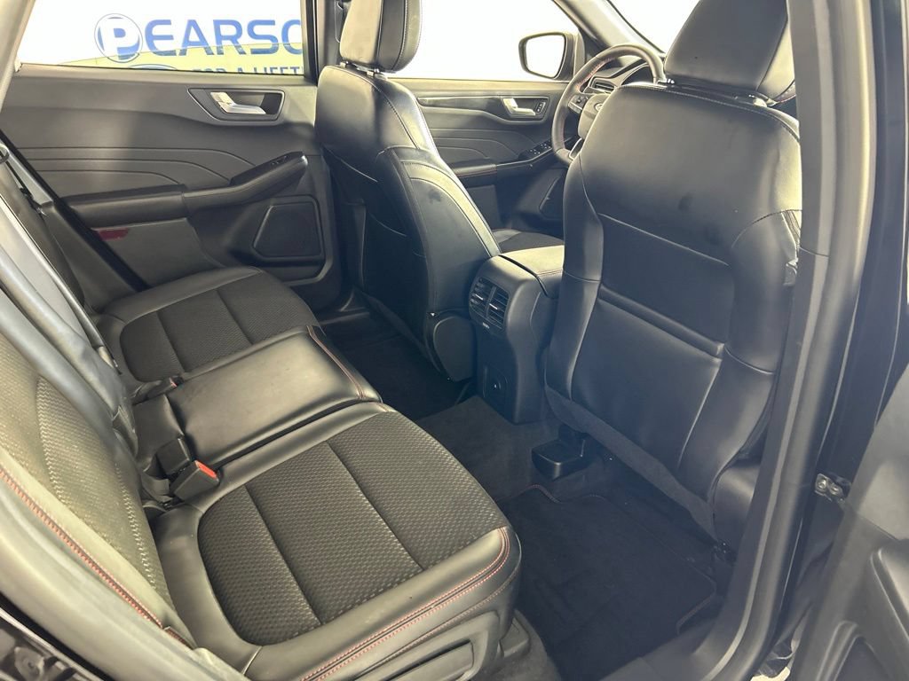 Used 2023 Ford Escape ST-Line w/ Tech Pack #1 AWD/4WD image 22