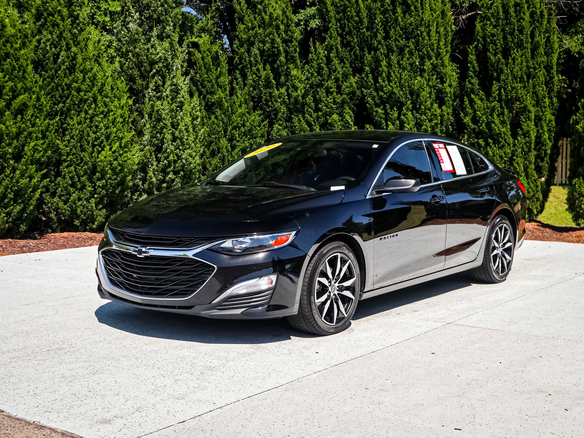 Used 2022 Chevrolet Malibu RS FWD image 5