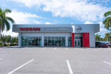 Certified 2024 Nissan Pathfinder SV FWD image 11