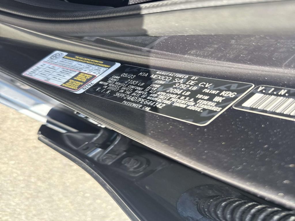 Used 2023 Kia Forte LXS image 17