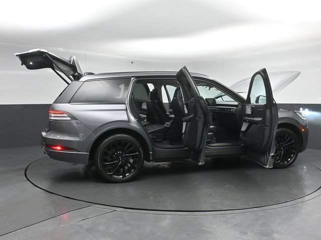 Certified 2025 Lincoln Aviator Reserve w/ Equipment Group 201A AWD/4WD image 59