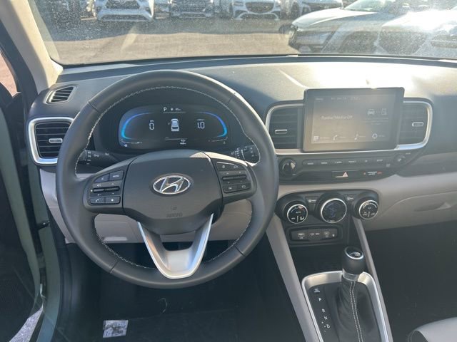 Used 2026 Hyundai Venue SEL image 13
