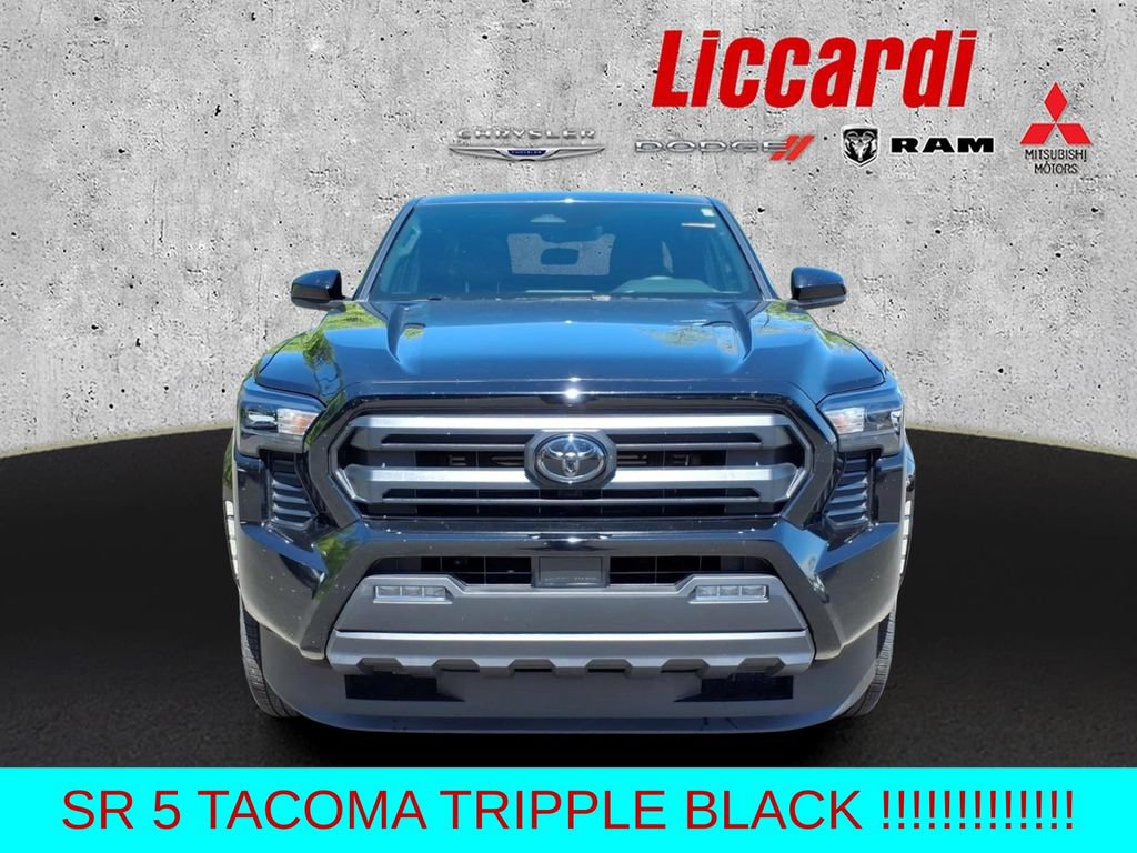 Used 2025 Toyota Tacoma SR5 AWD/4WD video 2