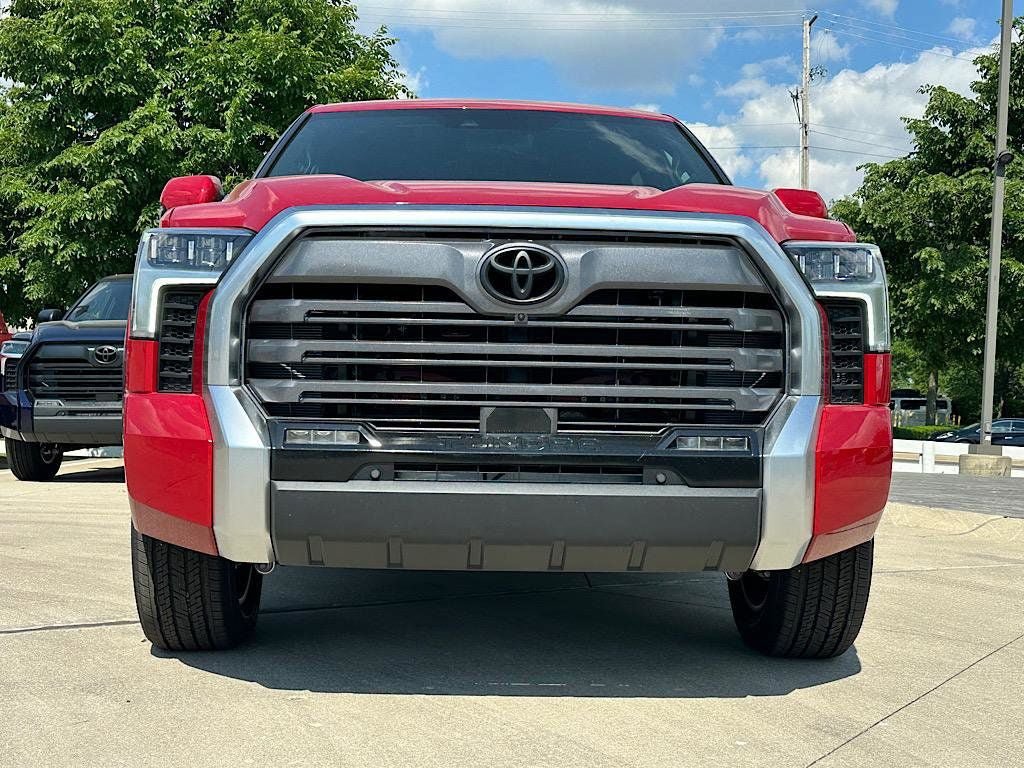 New 2026 Toyota Tundra Limited AWD/4WD image 2