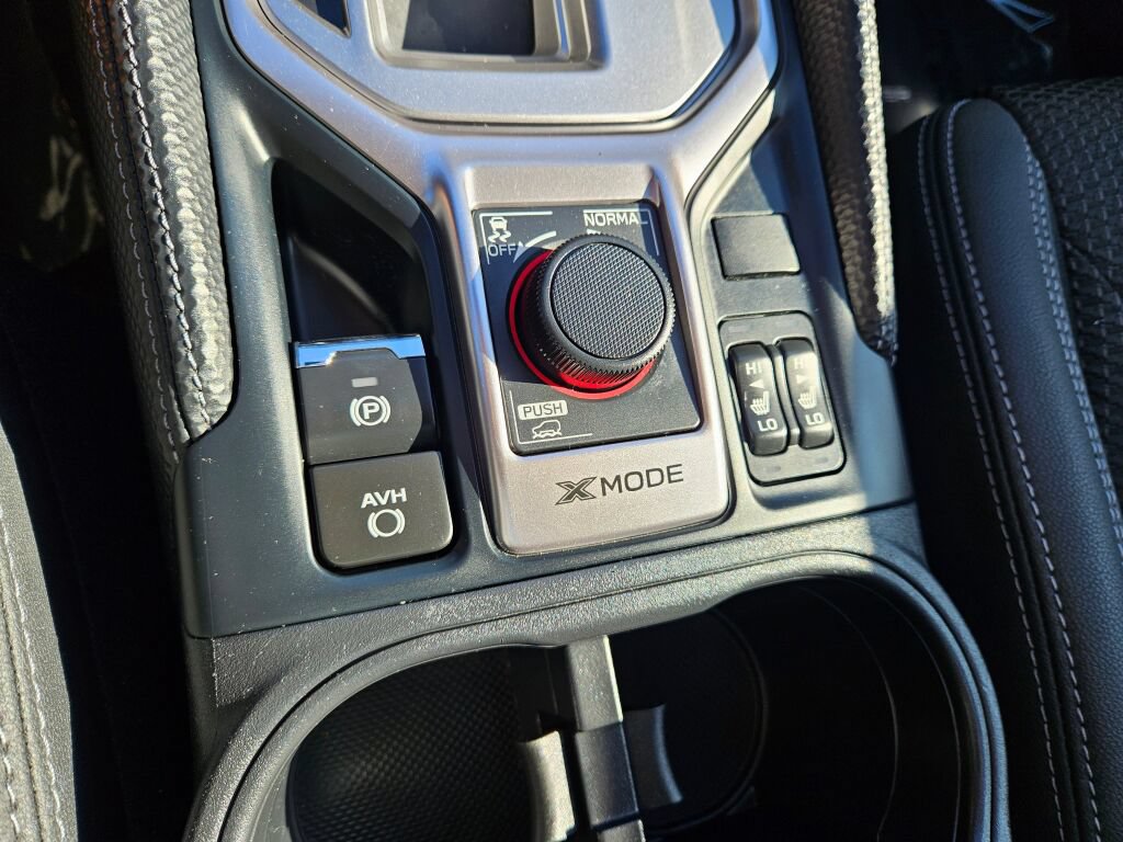 Used 2024 Subaru Forester Premium AWD/4WD image 31