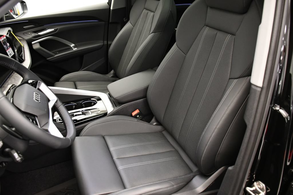 Used 2025 Audi Q5 Prestige AWD/4WD image 36