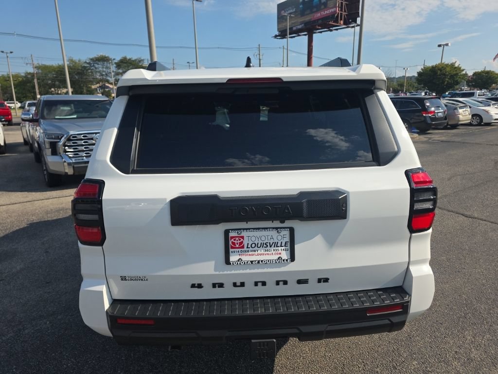 Certified 2026 Toyota 4Runner SR5 AWD/4WD image 5