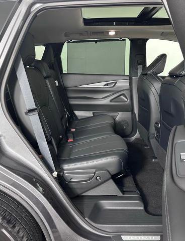 Certified 2023 INFINITI QX60 Luxe image 28