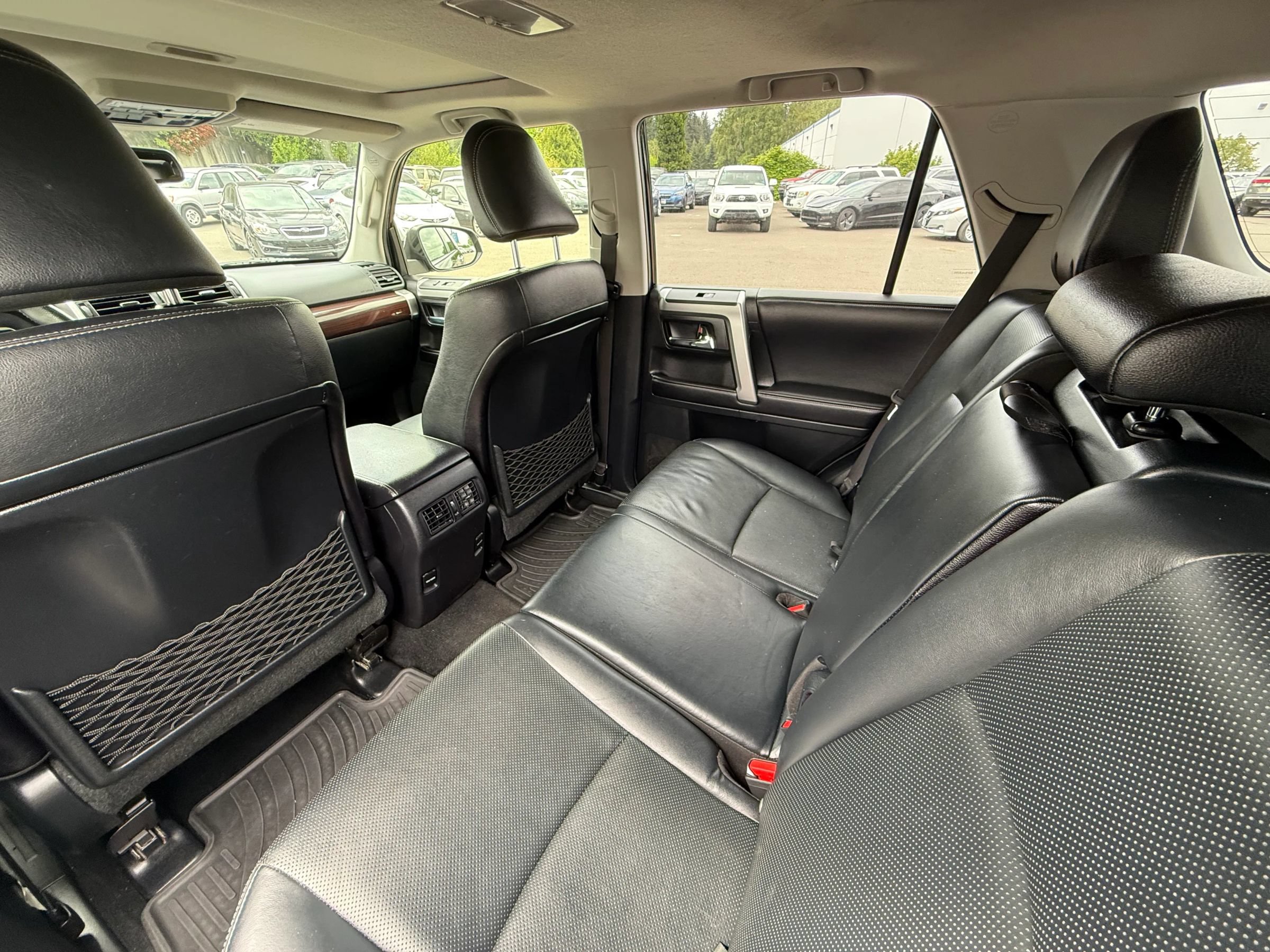 Used 2016 Toyota 4Runner Limited AWD/4WD image 19