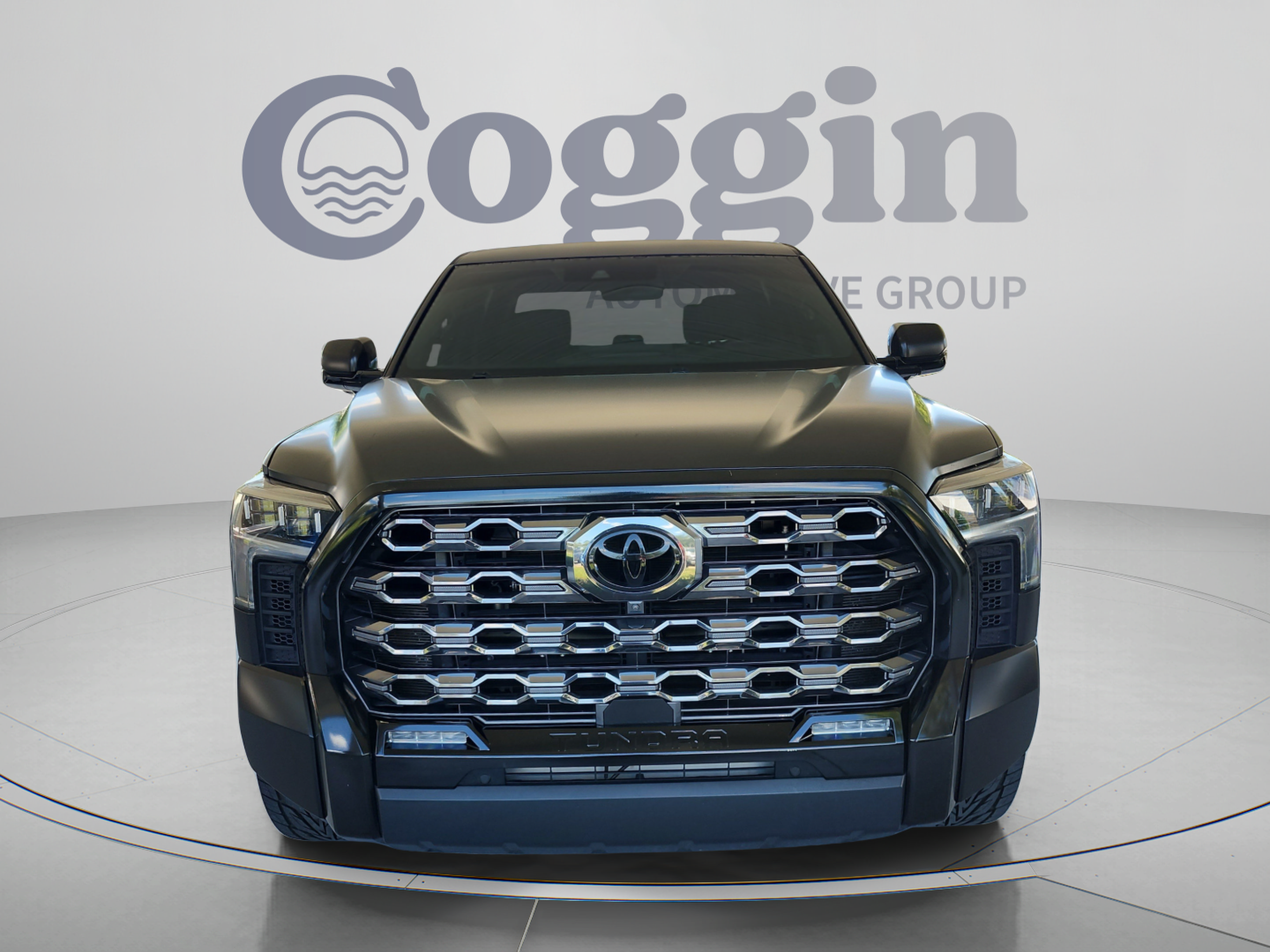 Used 2023 Toyota Tundra Platinum AWD/4WD image 8
