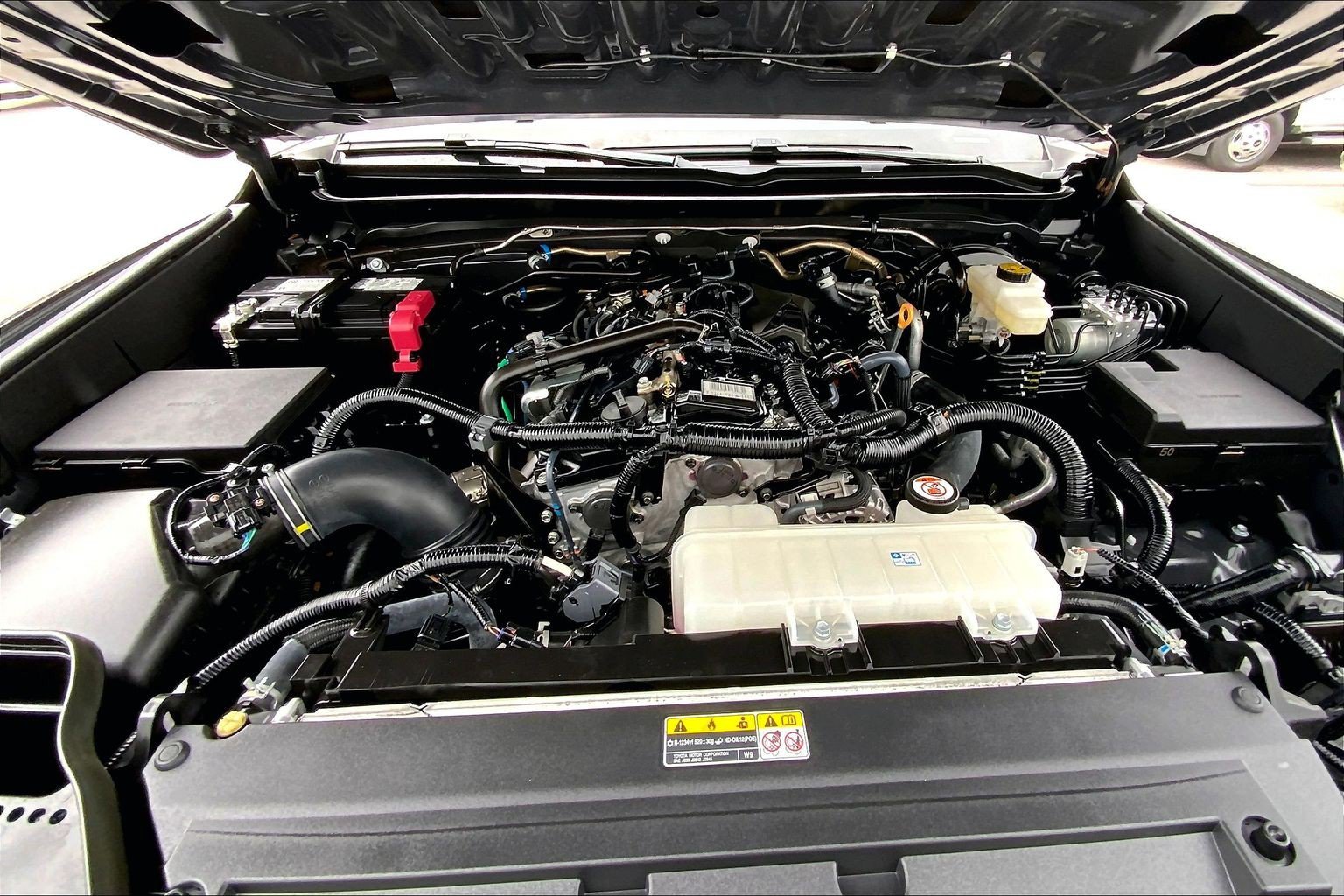 Used 2025 Toyota Tacoma TRD Off-Road AWD/4WD image 13