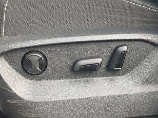 Used 2024 Volkswagen Atlas SE image 24