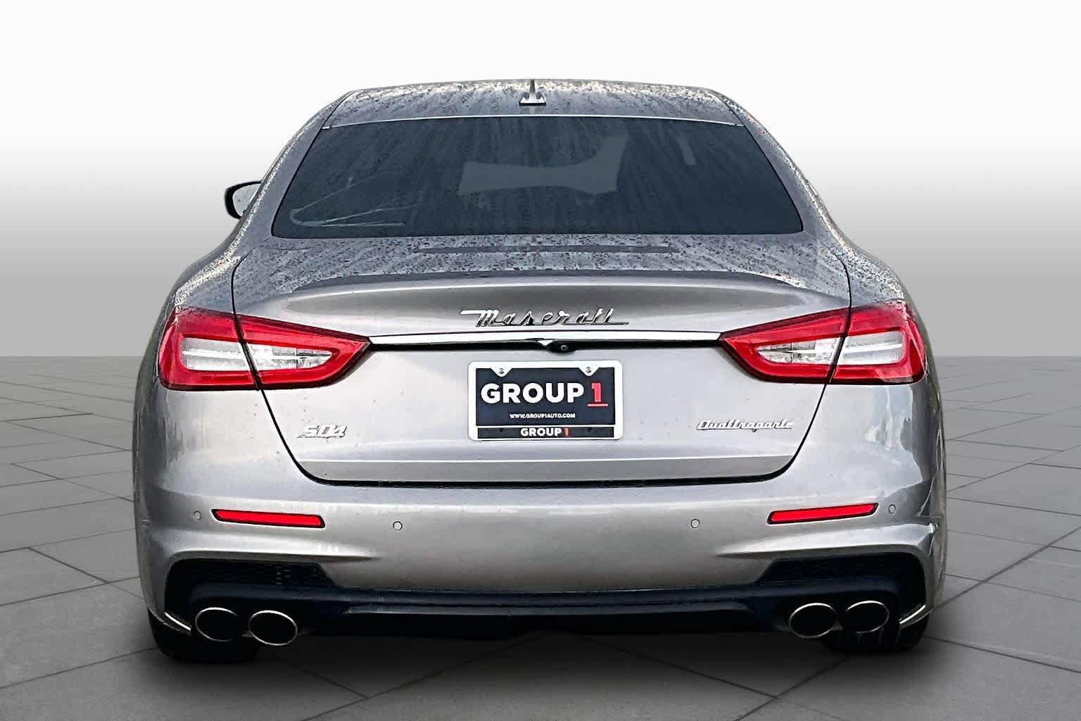 Used 2017 Maserati Quattroporte S GranSport Q4 AWD/4WD image 4