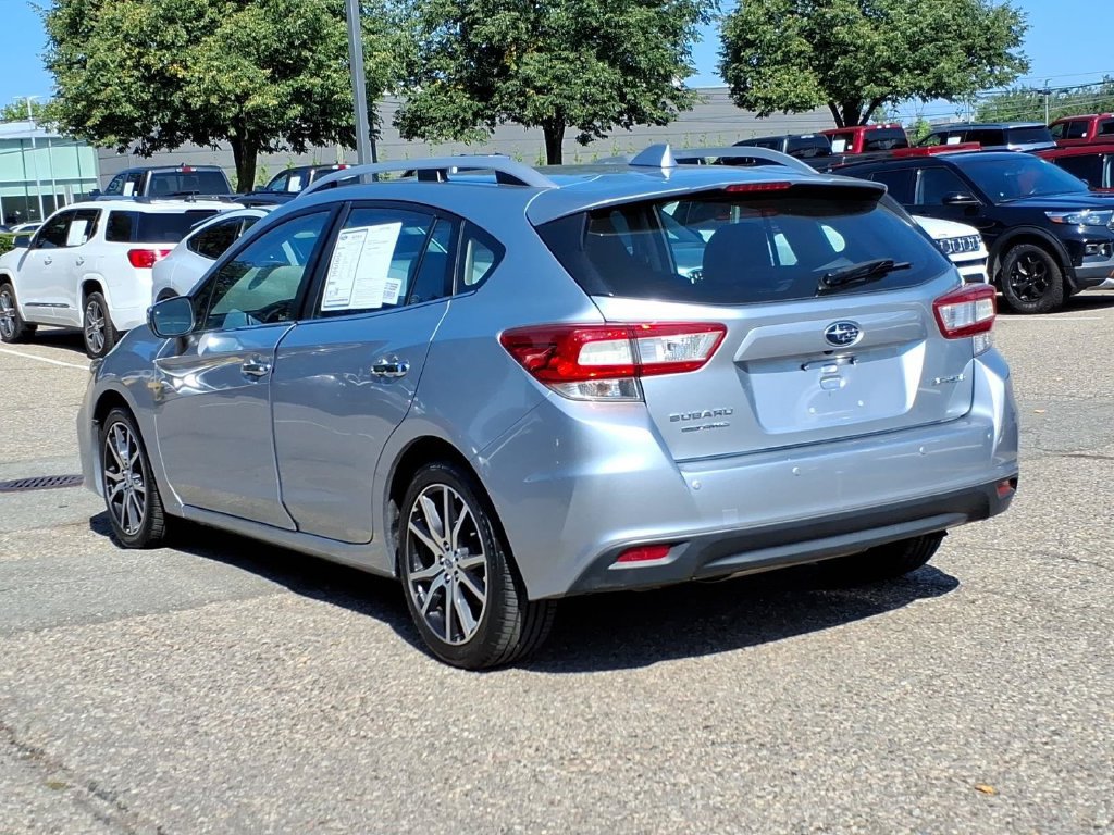 Used 2018 Subaru Impreza 2.0i Limited AWD/4WD image 3