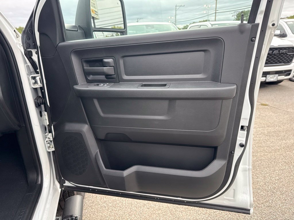 New 2026 RAM 2500 Tradesman AWD/4WD image 27