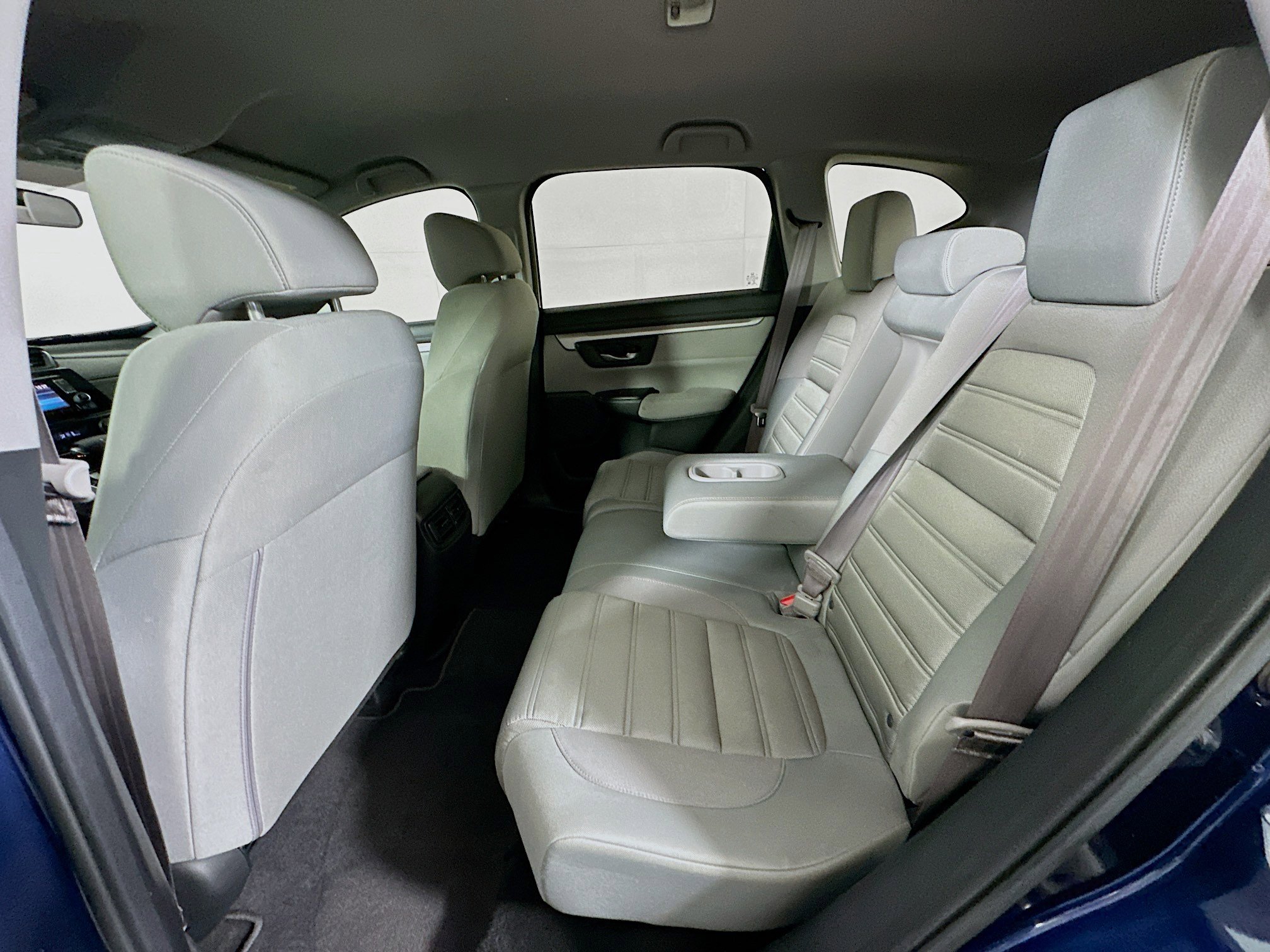 Used 2018 Honda CR-V LX image 25