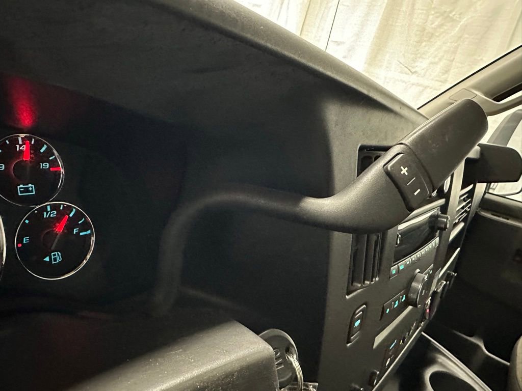 Used 2022 Chevrolet Express 3500 w/ Power Convenience Package image 23