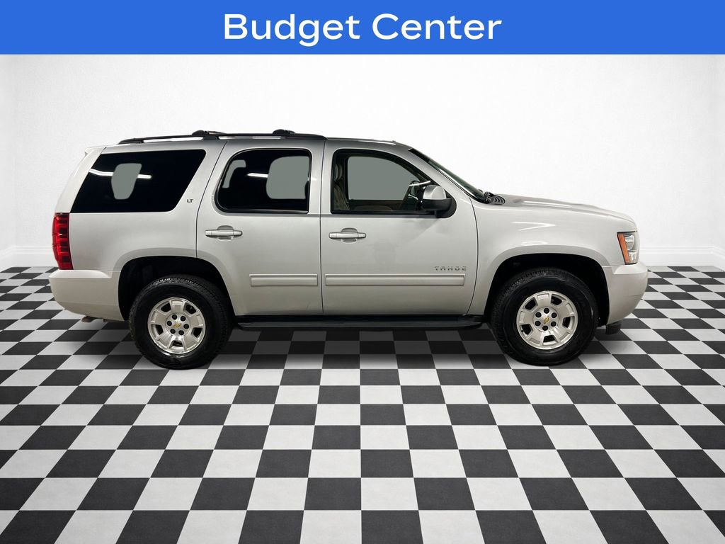 Used 2013 Chevrolet Tahoe LT w/ Luxury Package AWD/4WD image 2