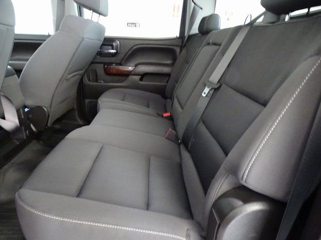 Used 2018 GMC Sierra 2500 SLE w/ Suspension Package, Off-Road image 3