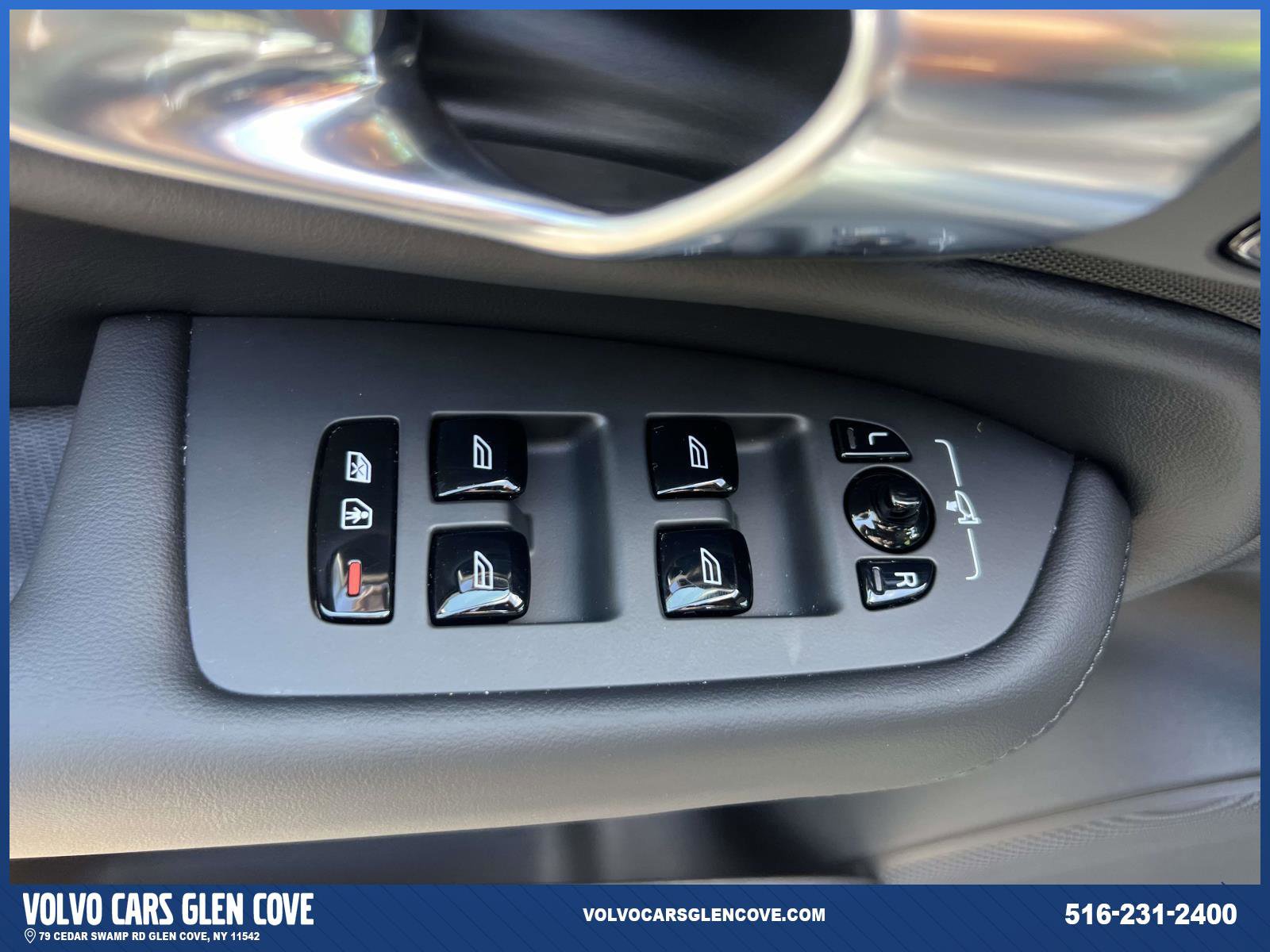 Used 2025 Volvo XC90 T8 Plus w/ Protection Package Premier AWD/4WD image 16