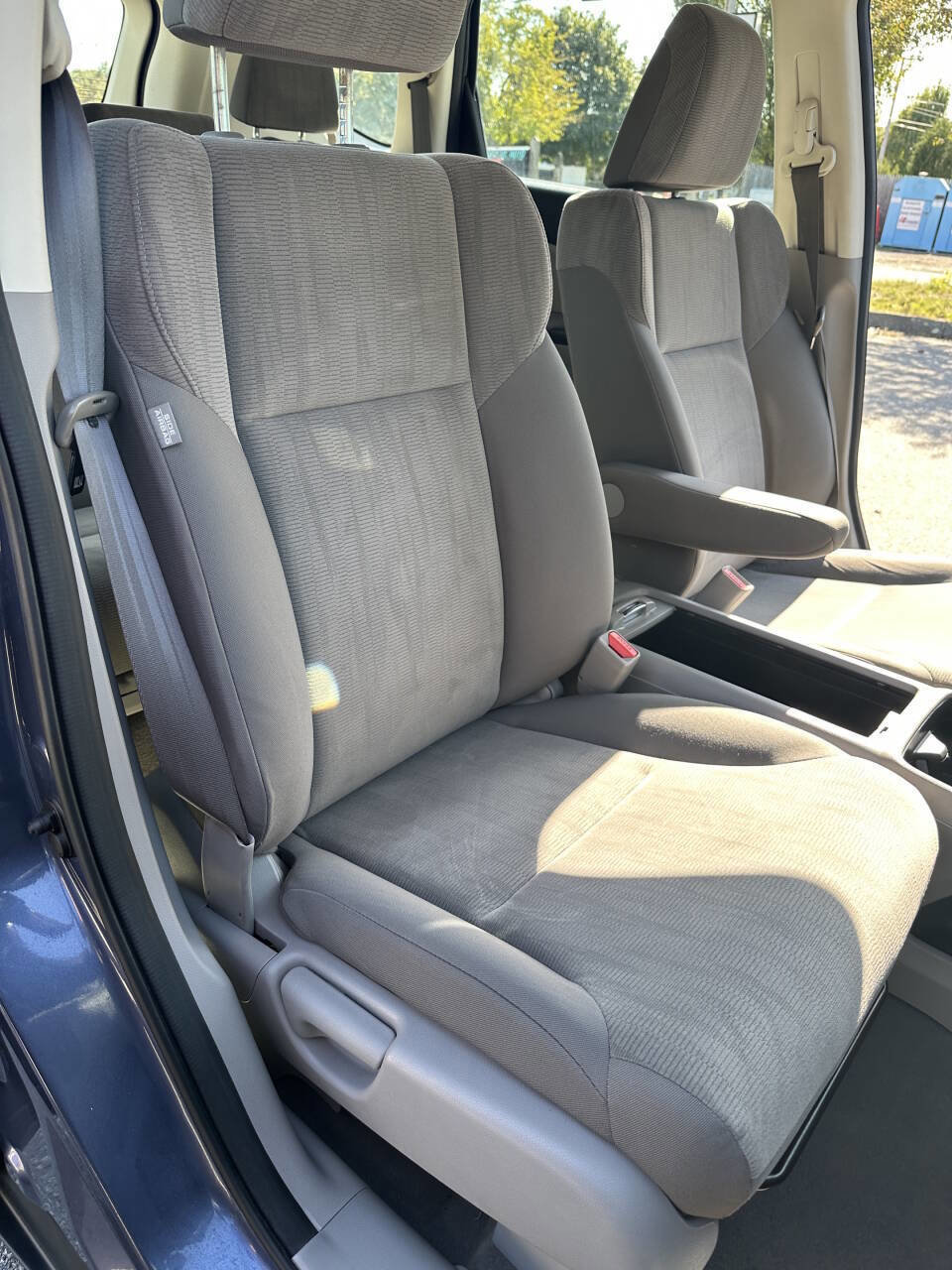 Used 2013 Honda CR-V LX image 25